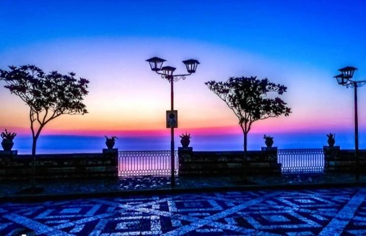 Romantica casa a Taormina Esterno foto