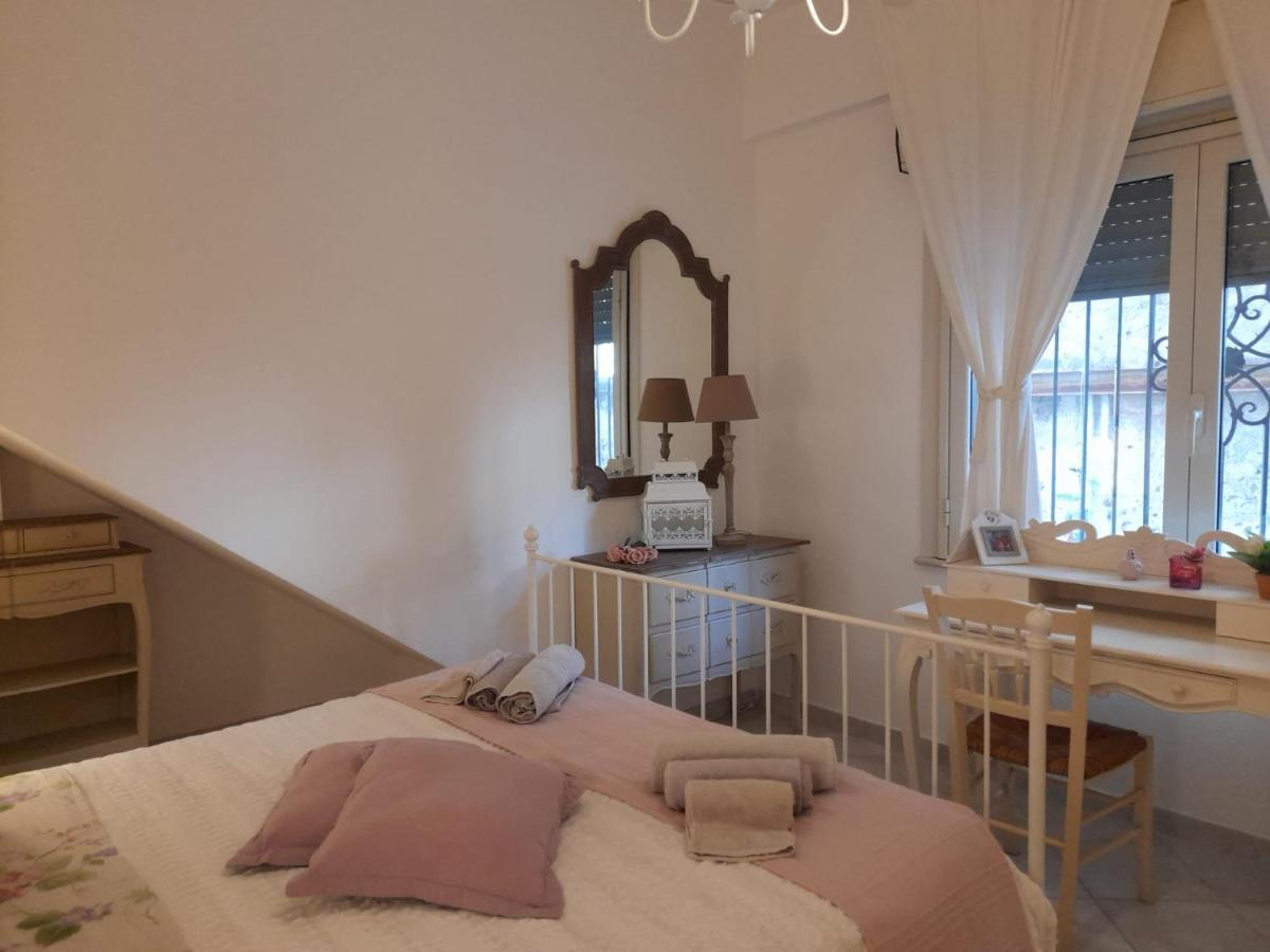 Romantica casa a Taormina Esterno foto